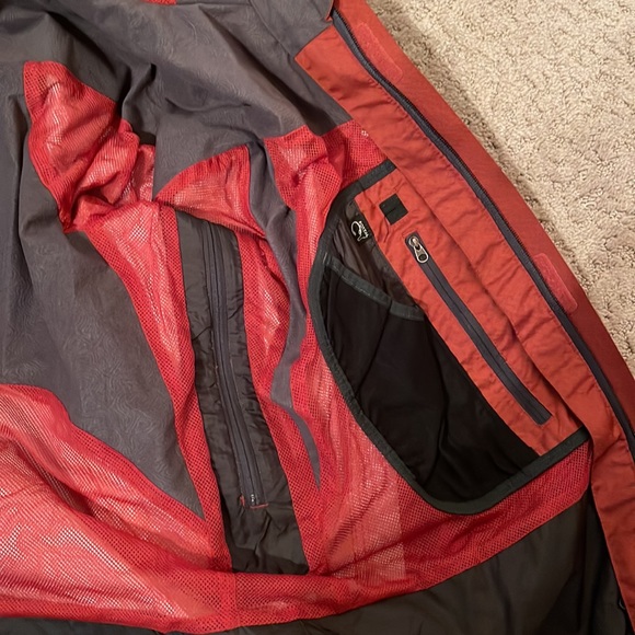 REI ski/ snowboard jacket rust color medium - Picture 4 of 4